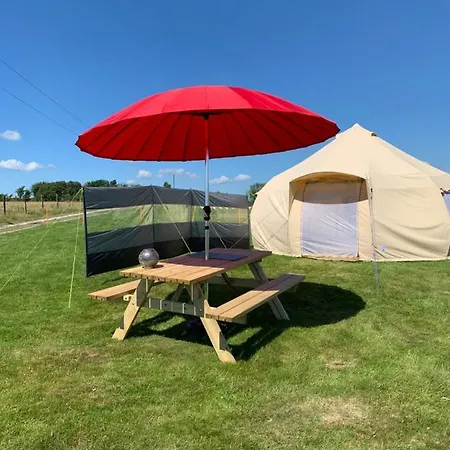 Tal-Y-Fan Farm 6M Stargazer Tent Bridgend  Exterior photo
