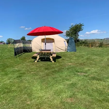 Tal-Y-Fan Farm 6M Stargazer Tent Bridgend  Exterior photo