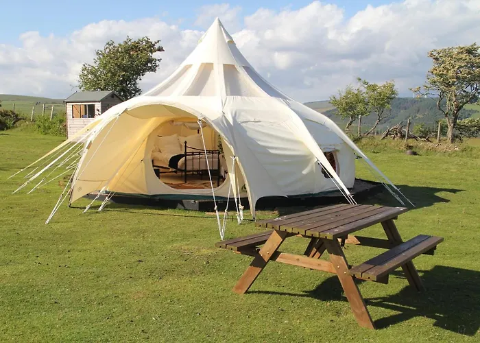 Tal-Y-Fan Farm 6M Stargazer Tent